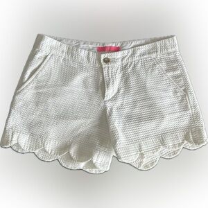Lill Pulitzer scalloped shorts sz 4